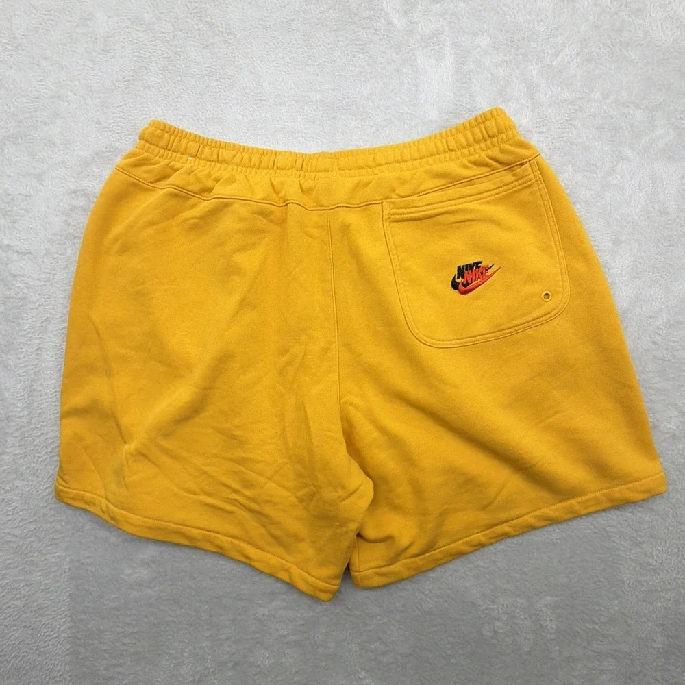 Y2K‎ Nike Sweat Shorts Multi Swoosh Sportswear Fleece Training Men's XXL Yellow